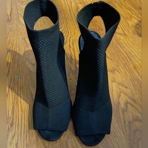 Brash Black Heeled Boots for Women